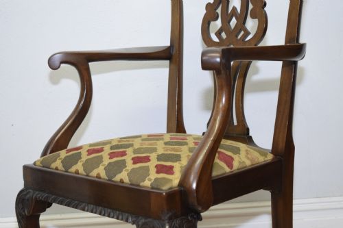 ANTIQUE CHIPPENDALE ARMCHAIR - ADDITIONAL PHOTO 11