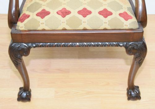 ANTIQUE CHIPPENDALE ARMCHAIR - ADDITIONAL PHOTO 17