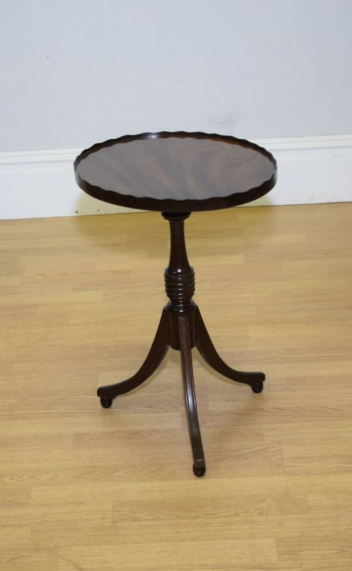 EARLY 20TH CENTURY WINE TABLE - ADDITIONAL PHOTO 5