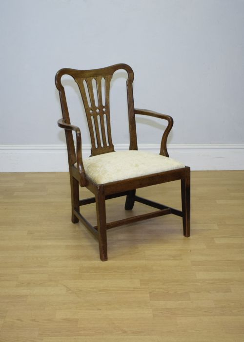 GEORGIAN PERIOD ARMCHAIR - ADDITIONAL PHOTO 3