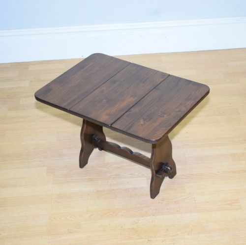 early 20th century occasional table - CATEGORY: ANTIQUE TABLES - DATED 1930