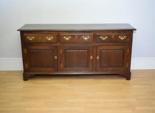 antique georgian dresser base - CATEGORY: ANTIQUE SIDEBOARDS - DATED GEORGIAN