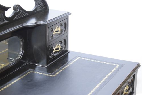 fig 5.  Victorian Desk / Writing Table
