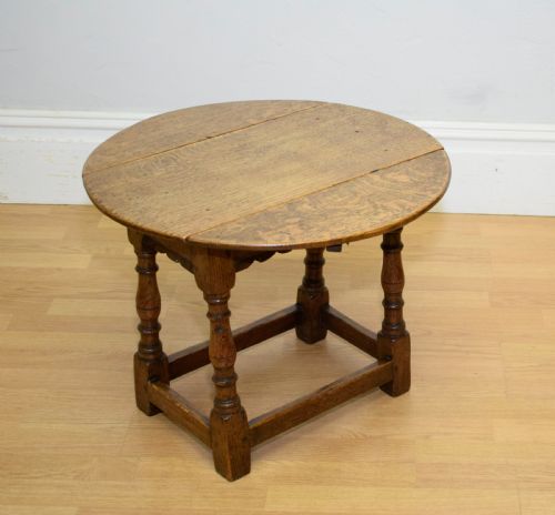 EARLY 20TH CENTURY OAK LAMP TABLE - ADDITIONAL PHOTO 9