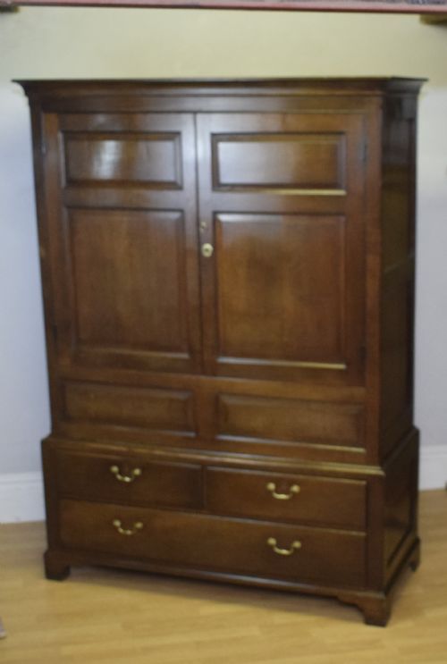 GEORGIAN OAK CUPBOARD PRESS - ADDITIONAL PHOTO 7