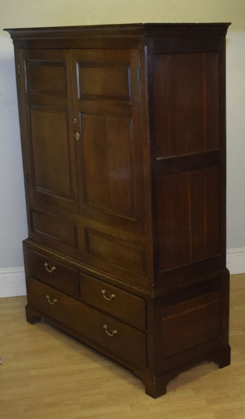 GEORGIAN OAK CUPBOARD PRESS - ADDITIONAL PHOTO 9