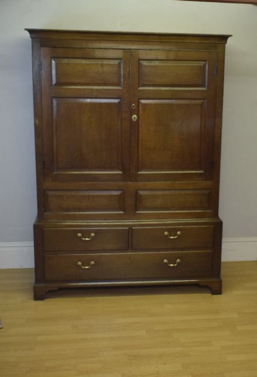 GEORGIAN OAK CUPBOARD PRESS - ADDITIONAL PHOTO 16
