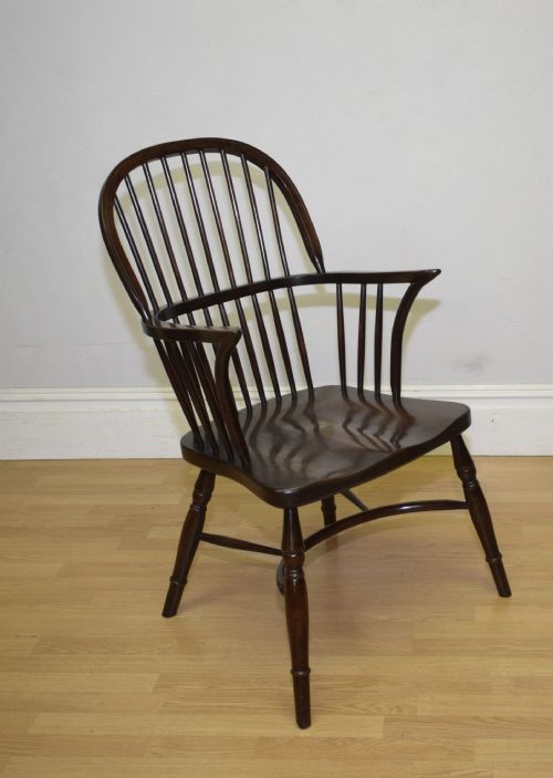 early 20th century windsor armchair - CATEGORY: ANTIQUE CHAIRS - DATED 1920