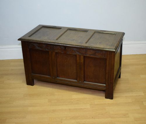 WILLIAM MARY PERIOD OAK COFFER - ADDITIONAL PHOTO 7