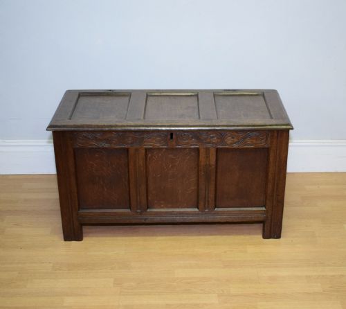 WILLIAM MARY PERIOD OAK COFFER - ADDITIONAL PHOTO 8