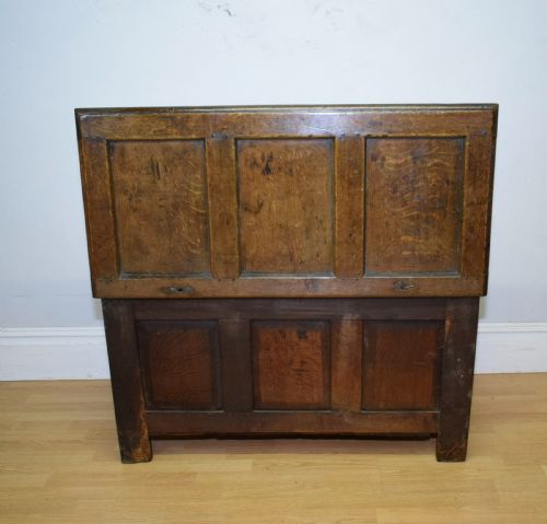WILLIAM MARY PERIOD OAK COFFER - ADDITIONAL PHOTO 13