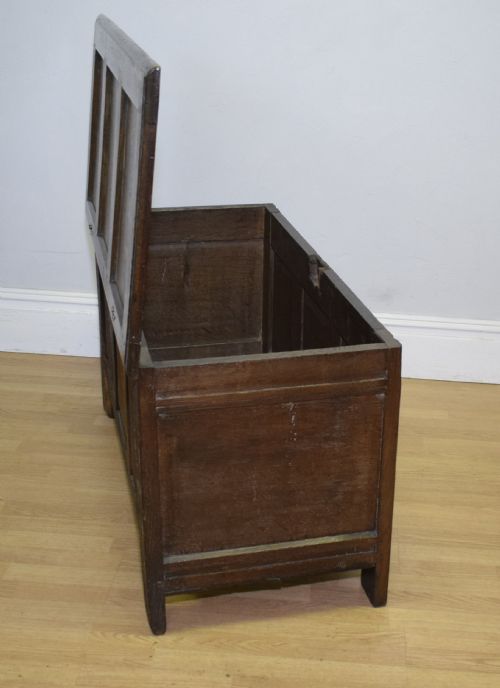 WILLIAM MARY PERIOD OAK COFFER - ADDITIONAL PHOTO 15