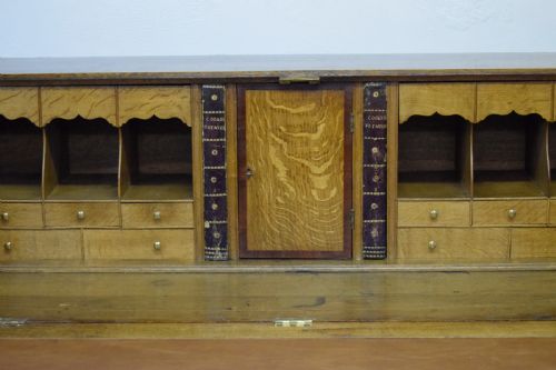 GEORGIAN PERIOD OAK BUREAU - ADDITIONAL PHOTO 4