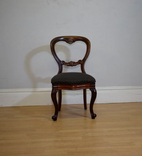 VICTORIAN SIDE CHAIR - ADDITIONAL PHOTO 2