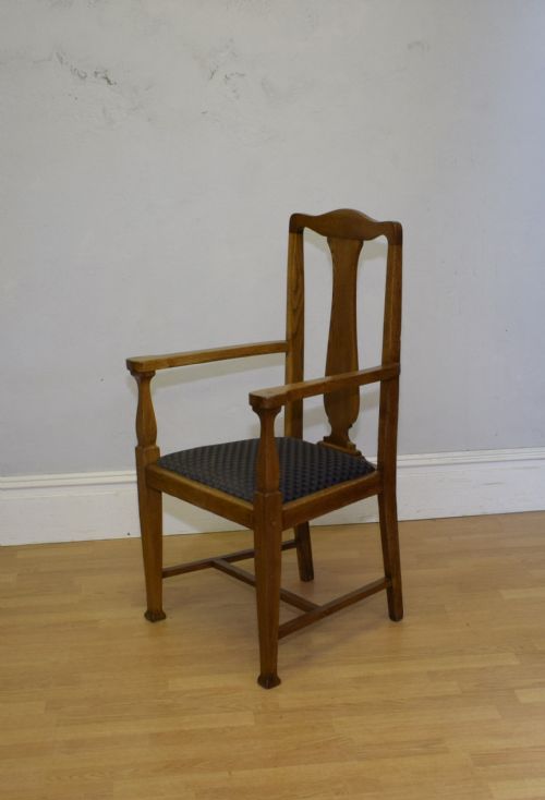 arts crafts oak armchair - CATEGORY: ANTIQUE CHAIRS - DATED 1890