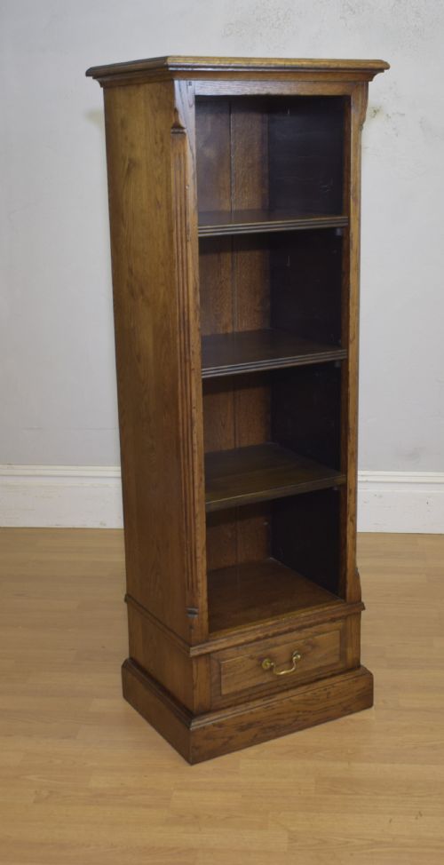 EARLY 20TH CENTURY OAK BOOKCASE - ADDITIONAL PHOTO 14