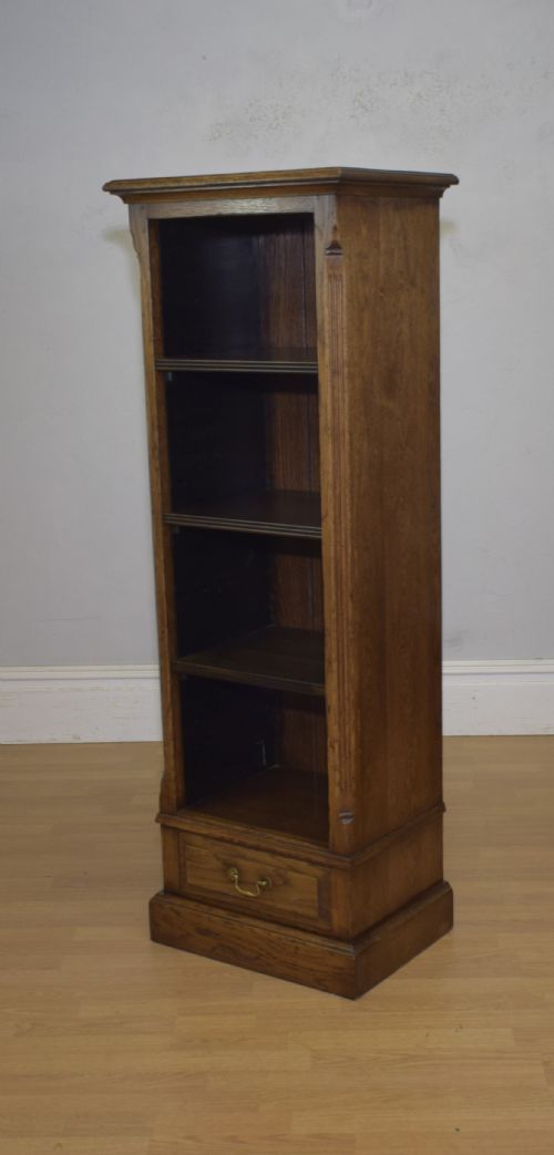 EARLY 20TH CENTURY OAK BOOKCASE - ADDITIONAL PHOTO 15