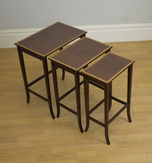 edwardian nest of tables - CATEGORY: ANTIQUE TABLES - DATED EDWARDIAN