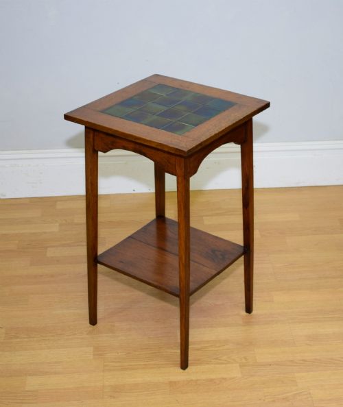 antique arts crafts side table - CATEGORY: ANTIQUE TABLES - DATED 1900
