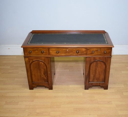 VICTORIAN MAHOGANY DESK - ADDITIONAL PHOTO 6
