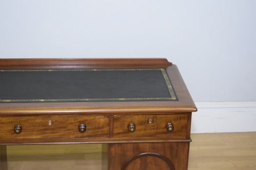 VICTORIAN MAHOGANY DESK - ADDITIONAL PHOTO 7