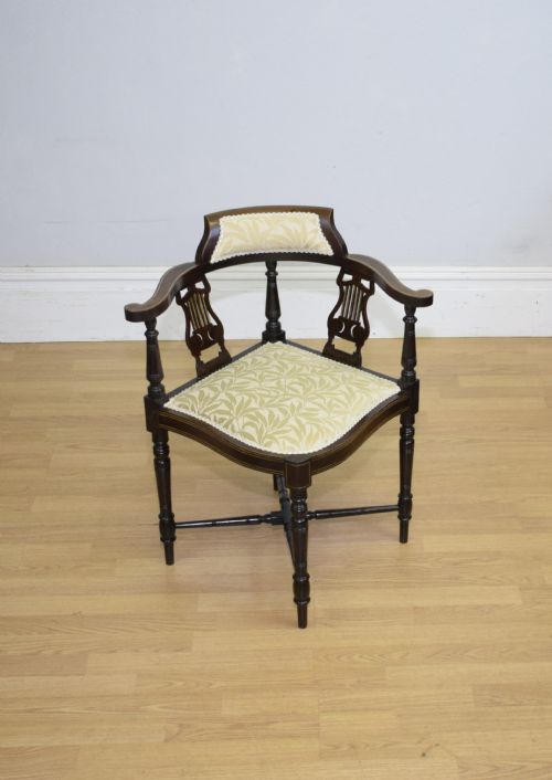 ANTIQUE VICTORIAN CORNER CHAIR - ADDITIONAL PHOTO 3
