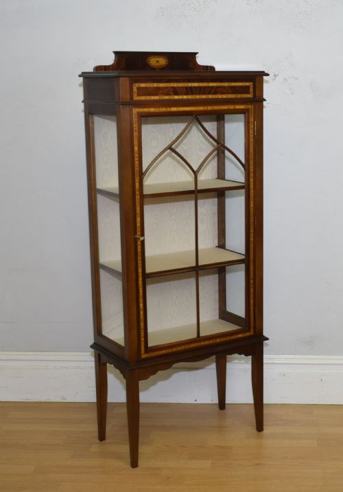EARLY 20TH CENTURY DISPLAY CABINET - ADDITIONAL PHOTO 1