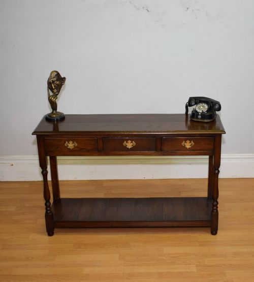 EARLY 20TH CENTURY DRESSER BASE - ADDITIONAL PHOTO 1