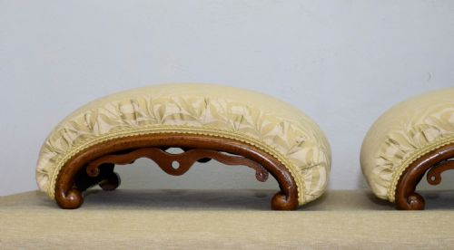 VICTORIAN PAIR OF WALNUT FOOT STOOLS - ADDITIONAL PHOTO 5