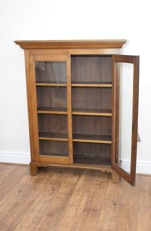 EDWARDIAN OAK BOOKCASE - ADDITIONAL PHOTO 3