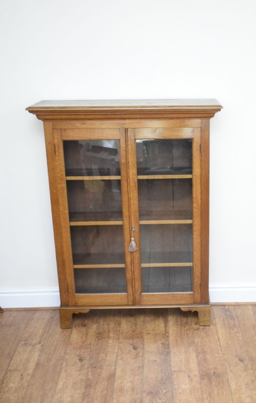EDWARDIAN OAK BOOKCASE - ADDITIONAL PHOTO 18