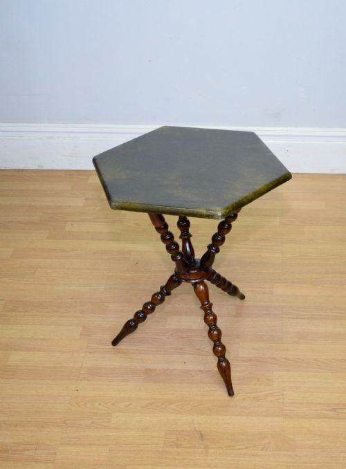 ANTIQUE 19TH CENTURY GYPSY TABLE - ADDITIONAL PHOTO 5