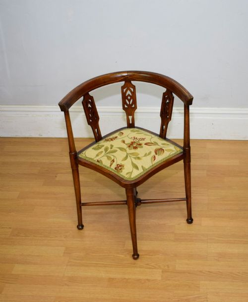 EDWARDIAN CORNER CHAIR - ADDITIONAL PHOTO 2
