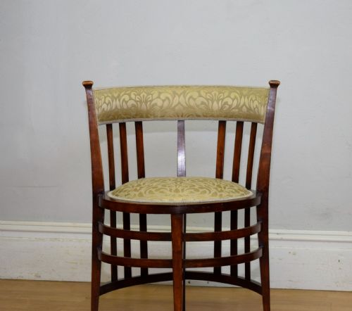 ARTS CRAFTS CORNER CHAIR - ADDITIONAL PHOTO 1