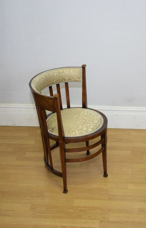 ARTS CRAFTS CORNER CHAIR - ADDITIONAL PHOTO 5
