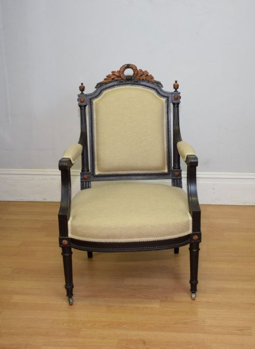 early 20th century french armchair - CATEGORY: ANTIQUE CHAIRS - DATED 1920
