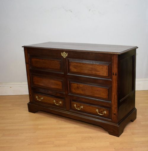 LANCASHIRE CHEST GEORGIAN PERIOD - ADDITIONAL PHOTO 1