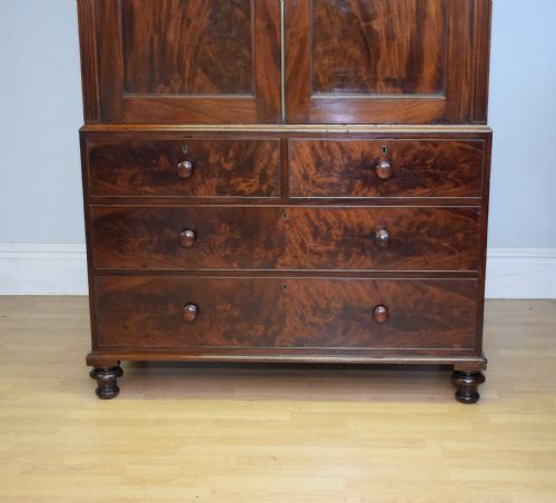 ANTIQUE VICTORIAN LINEN PRESS IN FLAME MAHOGANY - ADDITIONAL PHOTO 3