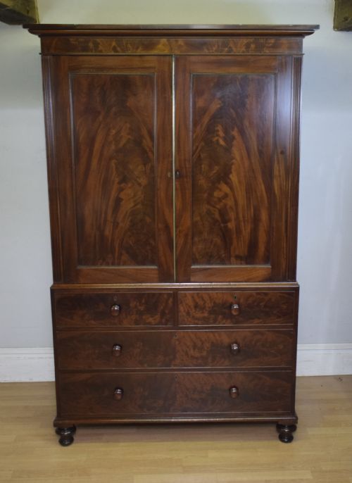ANTIQUE VICTORIAN LINEN PRESS IN FLAME MAHOGANY - ADDITIONAL PHOTO 6