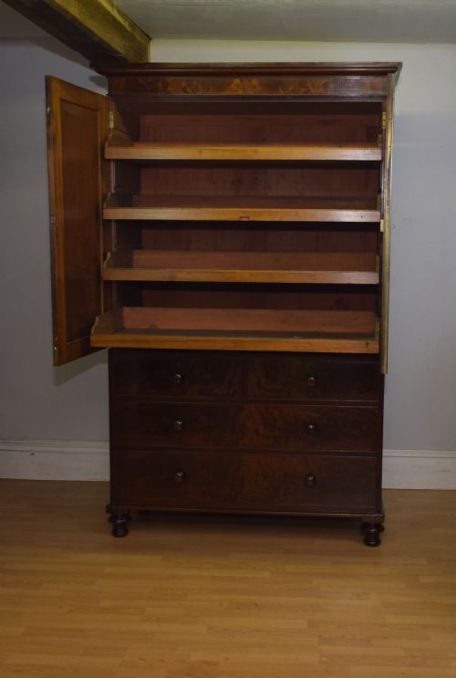ANTIQUE VICTORIAN LINEN PRESS IN FLAME MAHOGANY - ADDITIONAL PHOTO 17