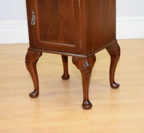 EARLY 20TH CENTURY BEDSIDE CABINET - ADDITIONAL PHOTO 9