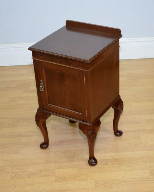 EARLY 20TH CENTURY BEDSIDE CABINET - ADDITIONAL PHOTO 12