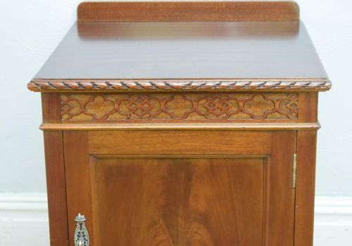 EARLY 20TH CENTURY BEDSIDE CABINET - ADDITIONAL PHOTO 18