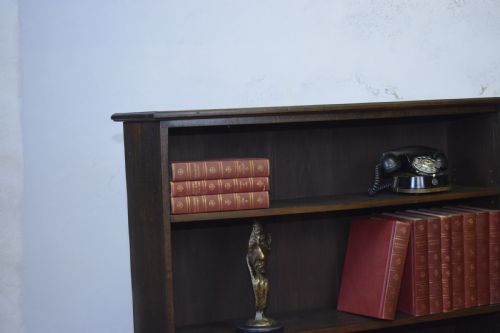 LATE VICTORIAN OAK BOOKCASE - ADDITIONAL PHOTO 7
