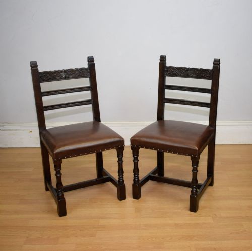 early 20th century pair of oak side chairs - CATEGORY: ANTIQUE CHAIRS - DATED 1900