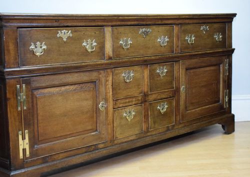 GEORGIAN PERIOD DRESSER BASE - ADDITIONAL PHOTO 6