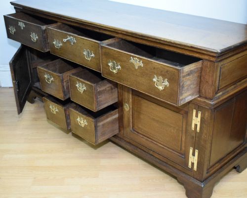 GEORGIAN PERIOD DRESSER BASE - ADDITIONAL PHOTO 25