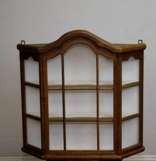 early 20th century hanging wall cabinet - CATEGORY: ANTIQUE CABINETS - DATED 1920