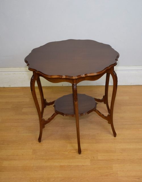 victorian centre table - CATEGORY: ANTIQUE TABLES - DATED VICTORIAN