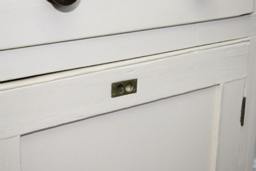 VICTORIAN PINE PAINTED CUPBOARD - ADDITIONAL PHOTO 3